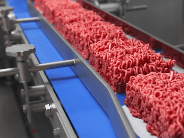 Use of beef protein in meat products